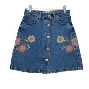 Denim and Co Embroidered Denim Mini Skirt SIZE 0 Floral Button Front